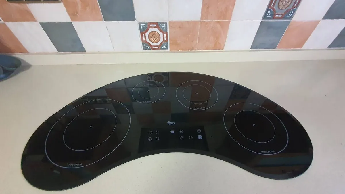 ae7873dc-24fa-4511-a385-2bc0ae9bc35c