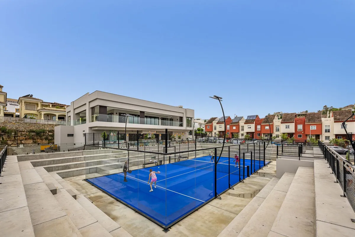 8a399d92-523b-4b62-80b1-f2177788d5f8