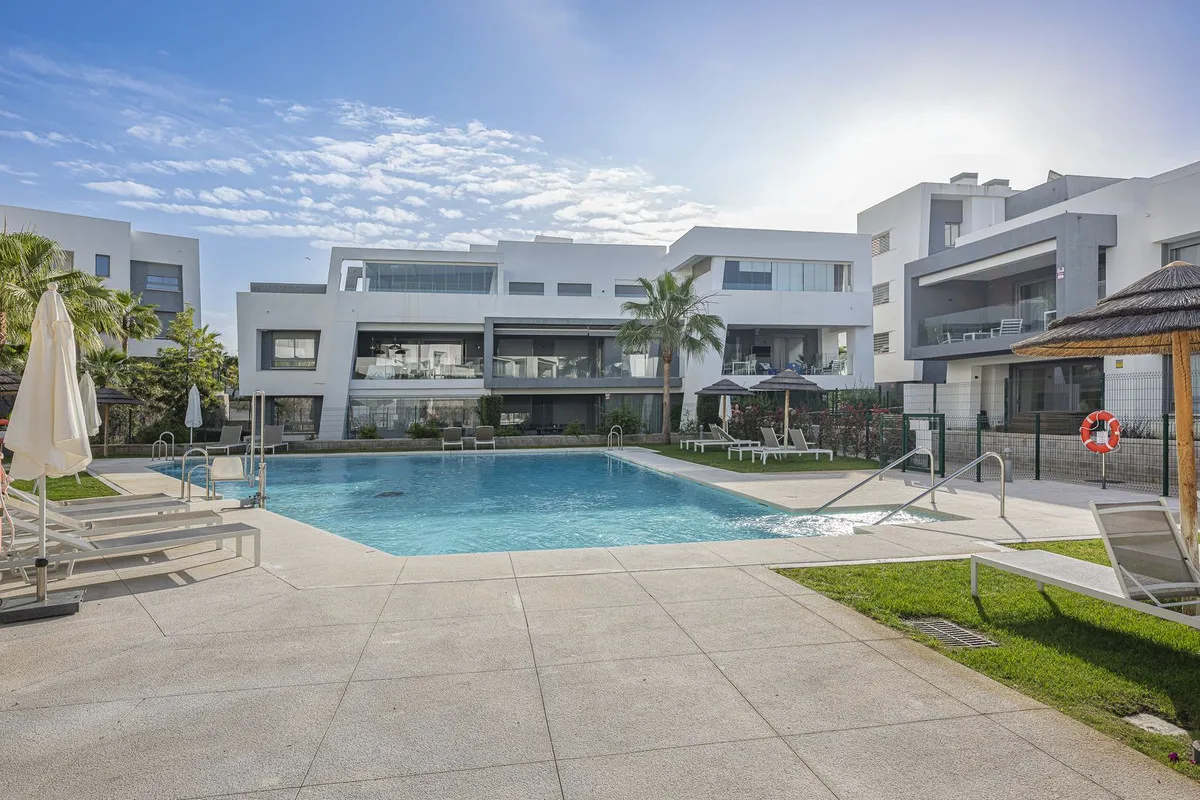 b2b4eda4-4705-4634-8033-aab089944b40