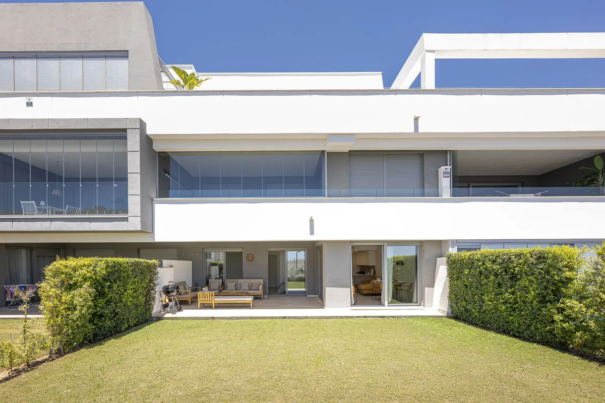 c6c0f003-cac6-4aef-955a-3e7687d674ae