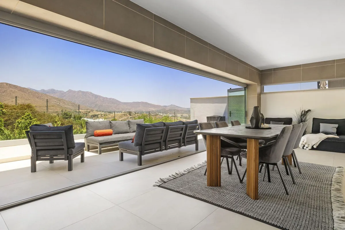 697a4672-3b53-4e36-9a16-30a176187d07