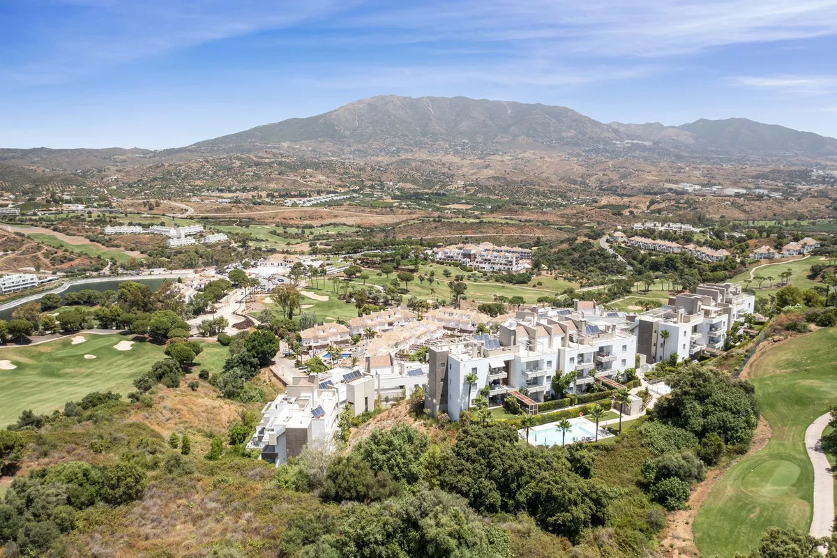 8c4be1f8-3488-4155-b455-a5d6744926c9