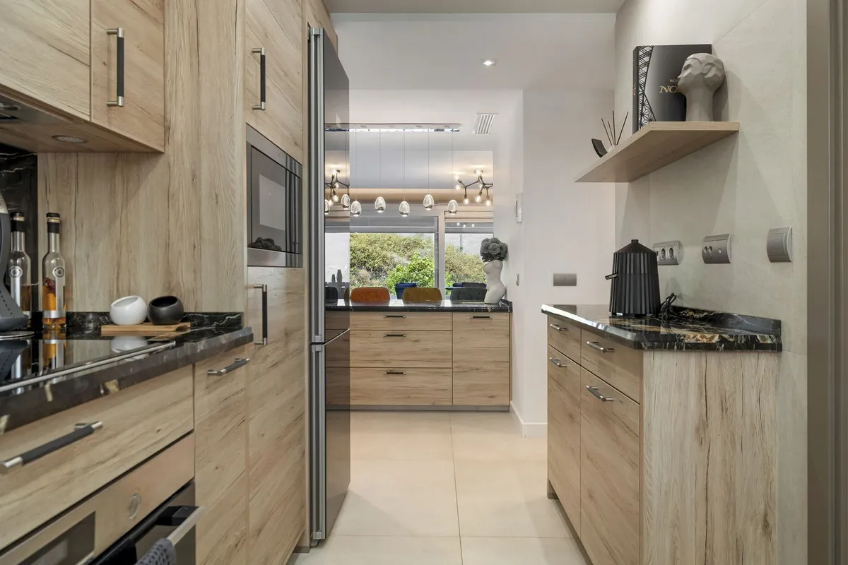 8d9c5b7a-78a4-4b68-b484-41dce68bc5f4