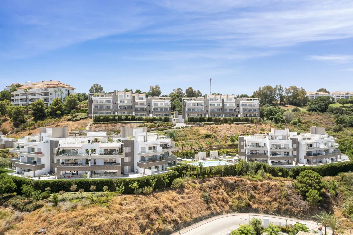 98fce265-4c61-4d06-8614-13d86033b32b