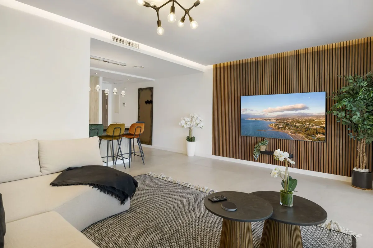 d9c59dfa-5280-43da-8dfd-5c0d32500ca3