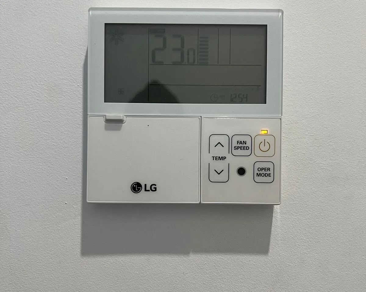 69cf39ad-bdc4-424e-8a26-b043b94e567b