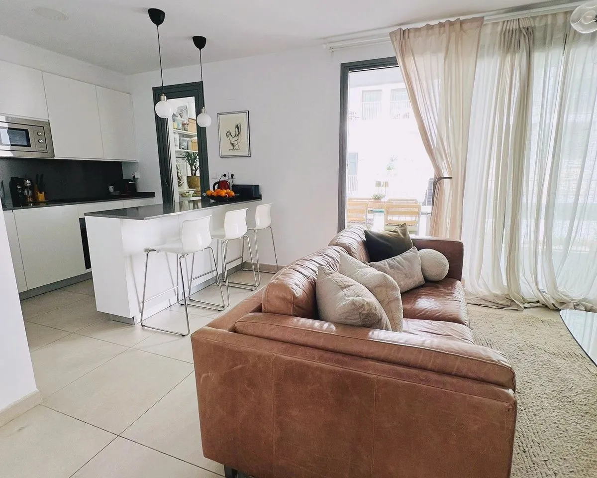 be9e06fd-9dfa-4e27-a849-aa8dbbe77505