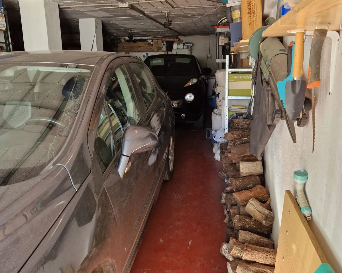 0121dad2-b7c5-4fd4-bed5-e4ba74f9b5b8