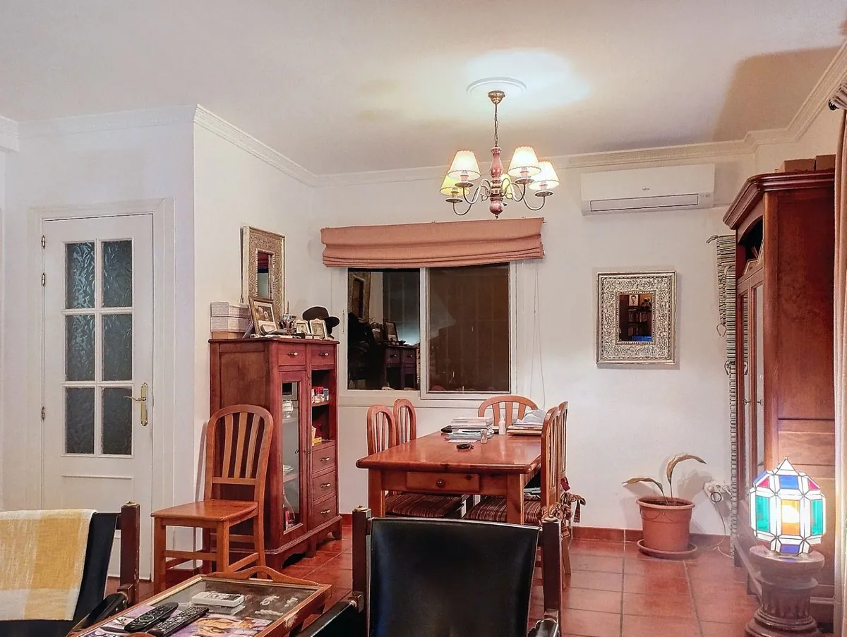 49926873-18dc-47cc-a9ed-28280bd099df