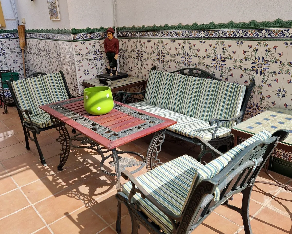 6ed698a1-9f3e-426c-9762-ddf67e6788b4