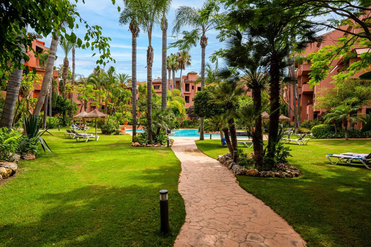 25b70c75-4e38-4eeb-a089-aa3d5c3935b7