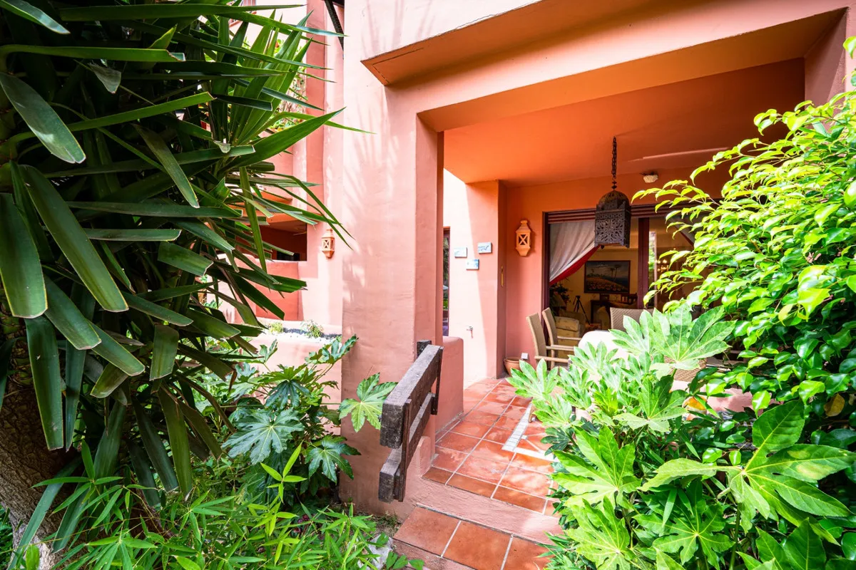 a557b6a5-7fc0-47db-b4cc-d73e54c85eb5