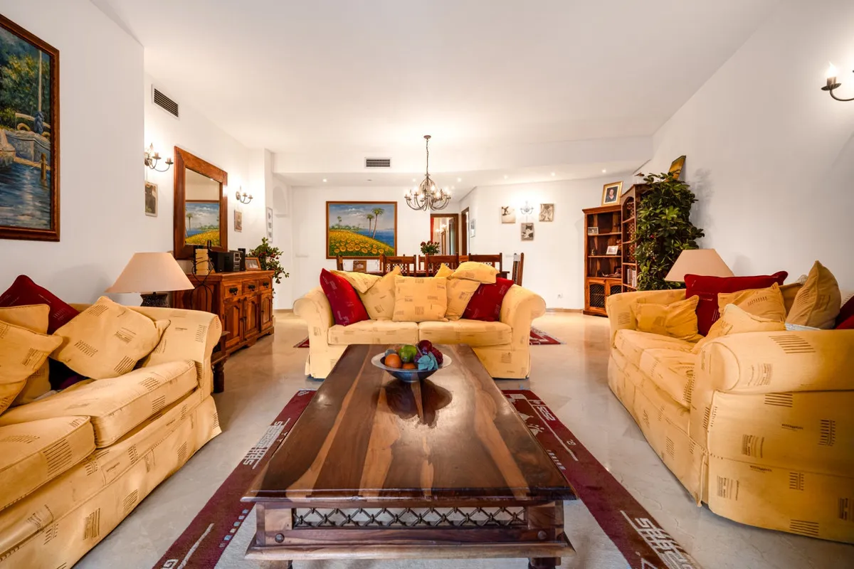 acc9c067-9824-4a08-b04c-6e265e004d6c