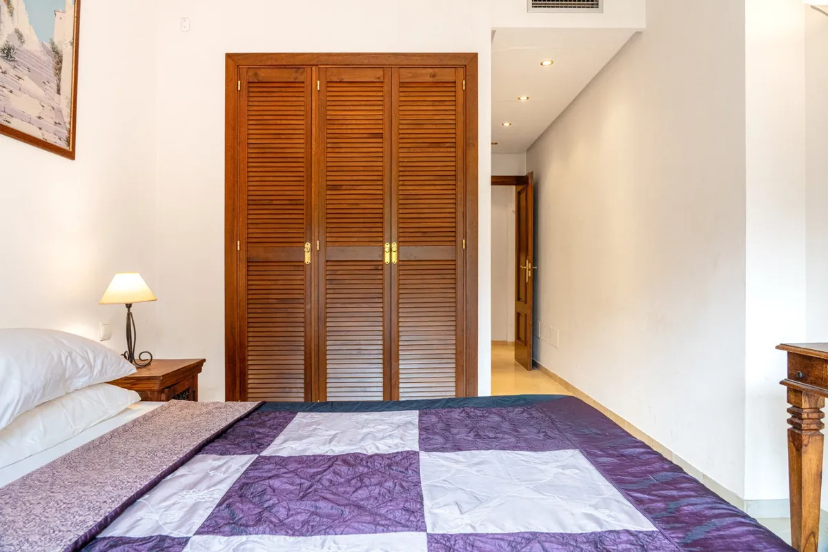 b28776d6-7b94-4adf-960b-a4fdaa75feb4