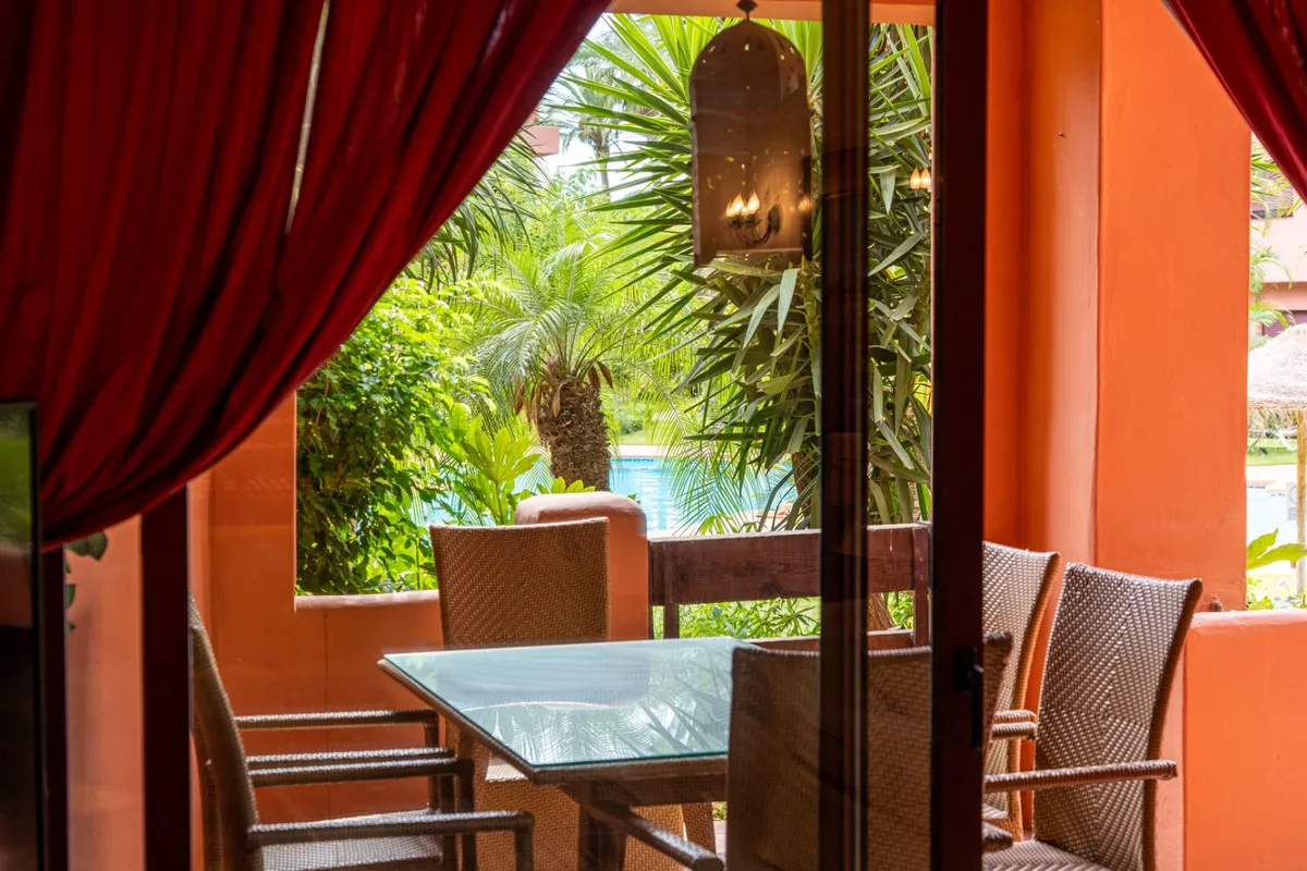 e2aedfa7-34e0-4742-bcb3-2d7bc3c35f08