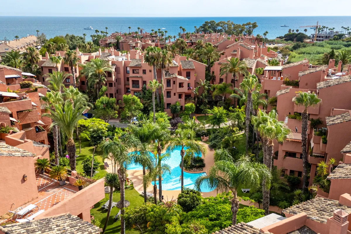 e4dfe467-b348-4048-880c-4959df23f0cb