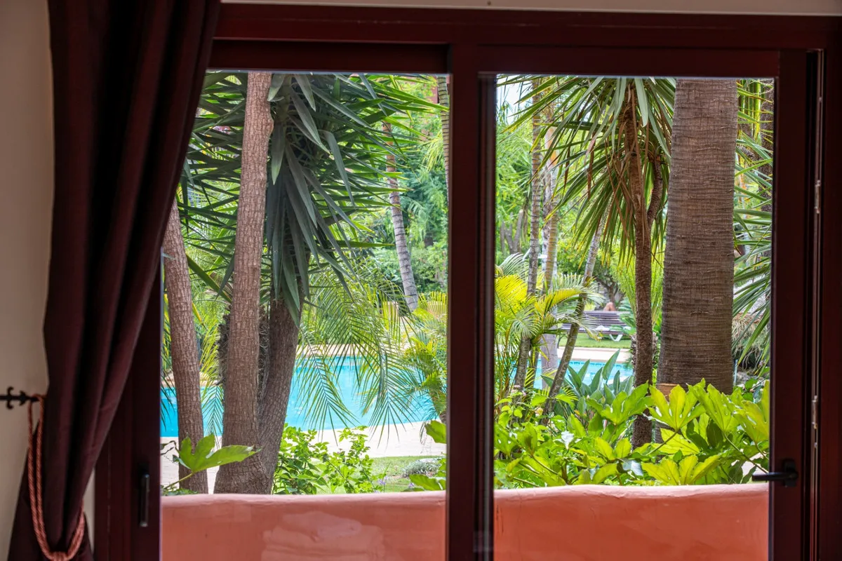 edfe82ec-c07d-4fd5-ad83-0f3a96c467d0