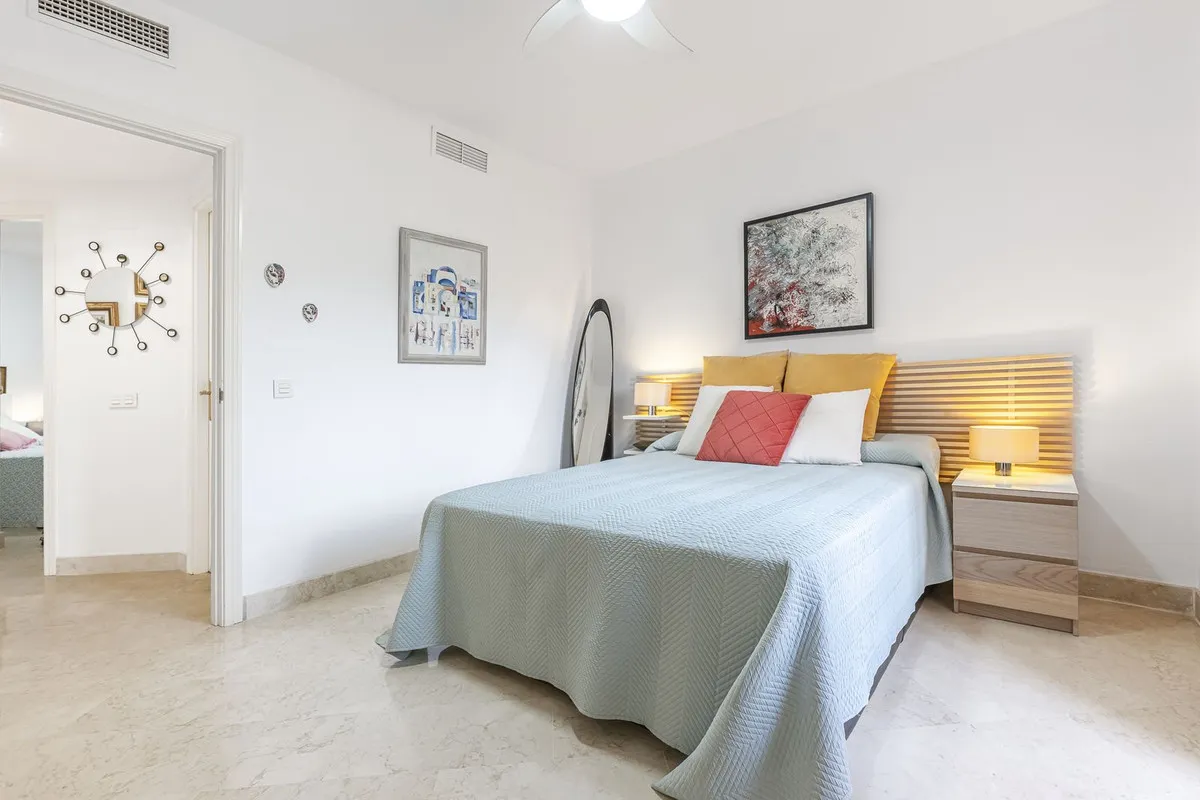 7c1a0ce3-039d-4821-8d49-934db8737315