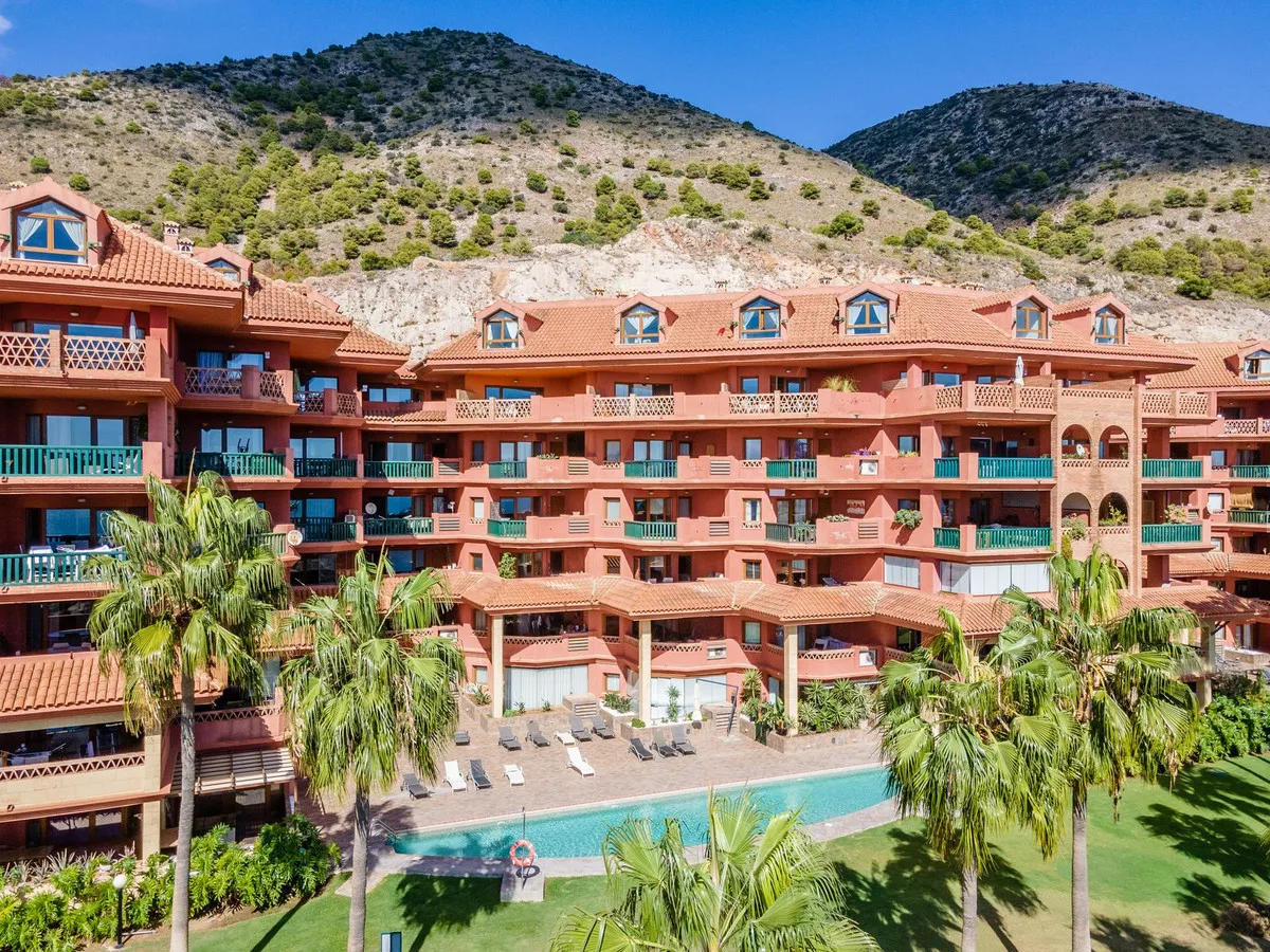 846e9a13-a818-4995-983e-468c7f104866