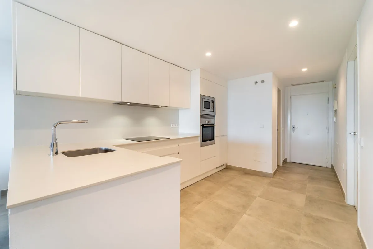 e7729866-35e9-4039-9e92-0760bc40d797