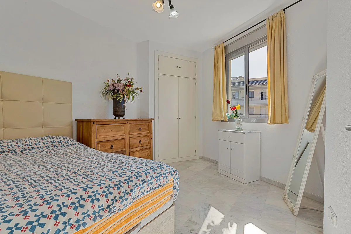 45ba999d-4a61-4c41-b8a0-47703b765e2f