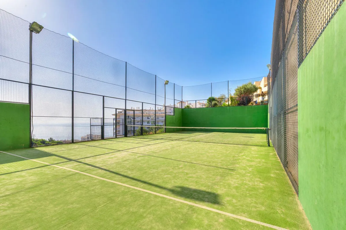 52884e6b-b6d1-49f4-ac15-abce089b85cc