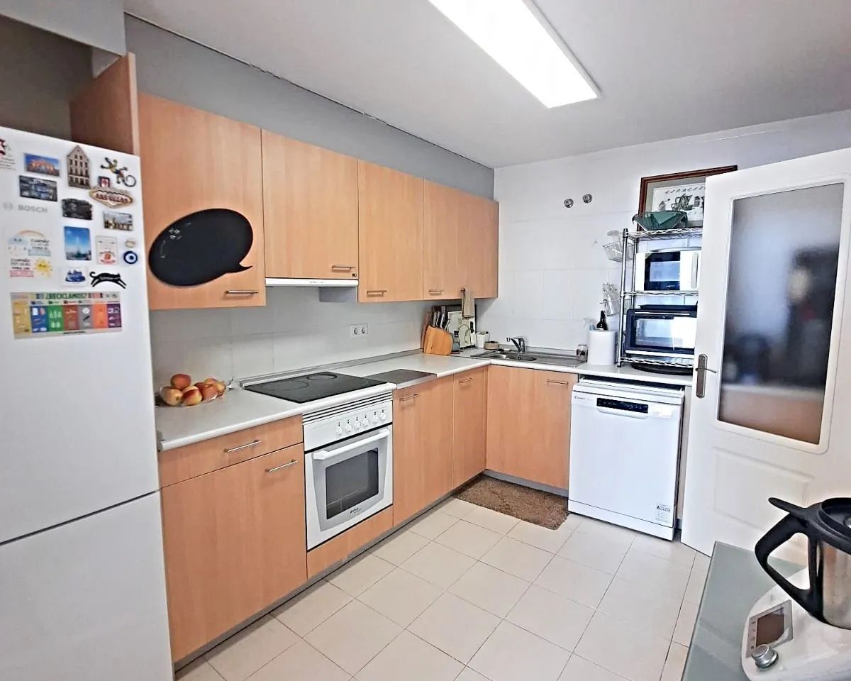 28d3c308-90f4-4422-82e2-abdd90705ecc