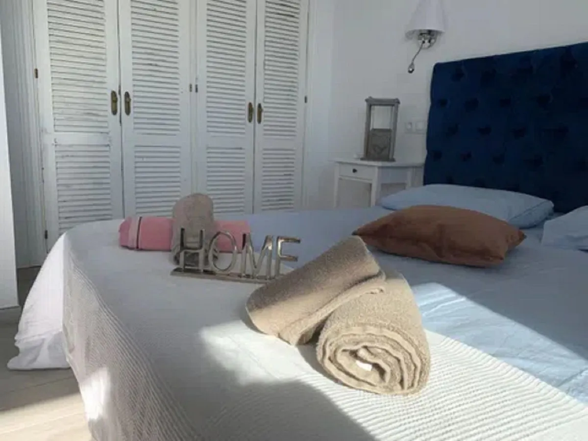 d9672339-99c6-4a77-bfe7-00d805f2922e