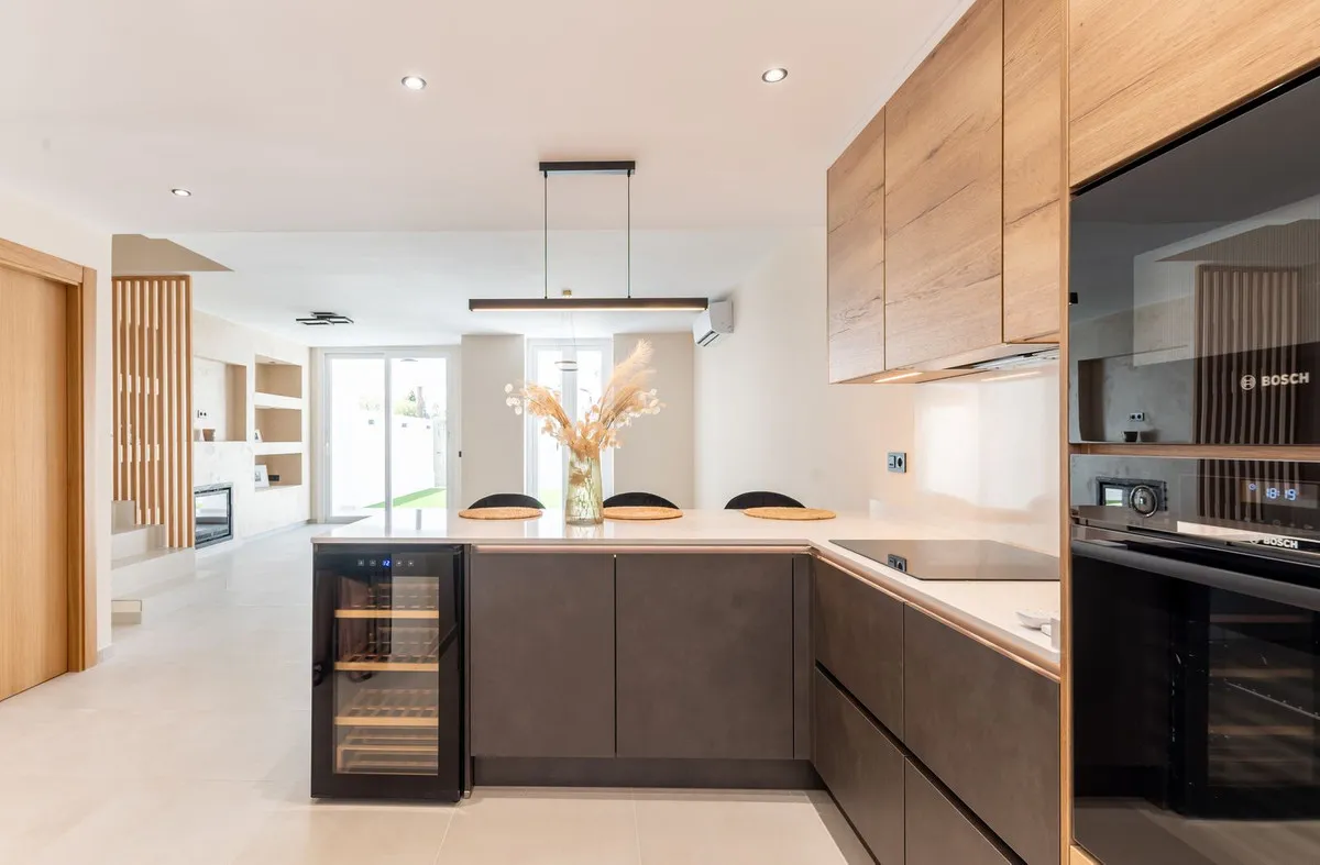 6f45a028-d58c-4858-bcaa-5fdd5169c471