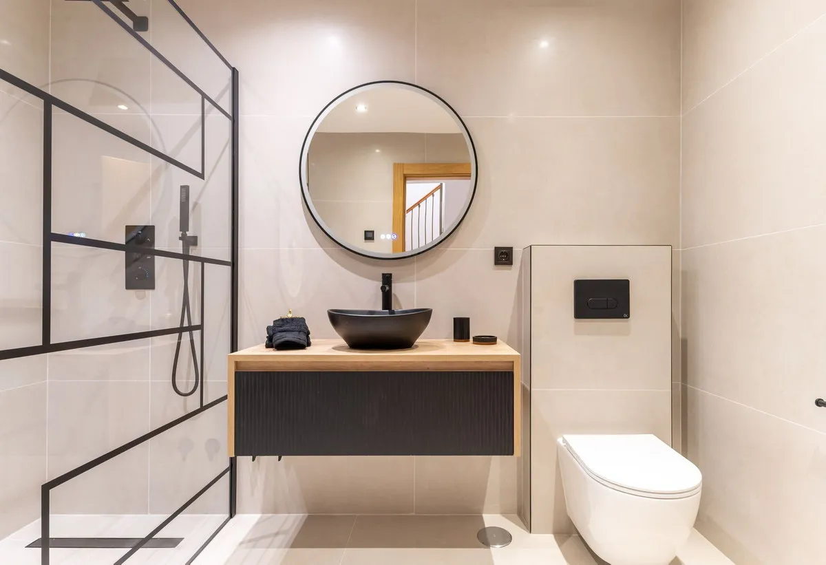 bd578500-3f20-445a-b222-8b555f2b1adf