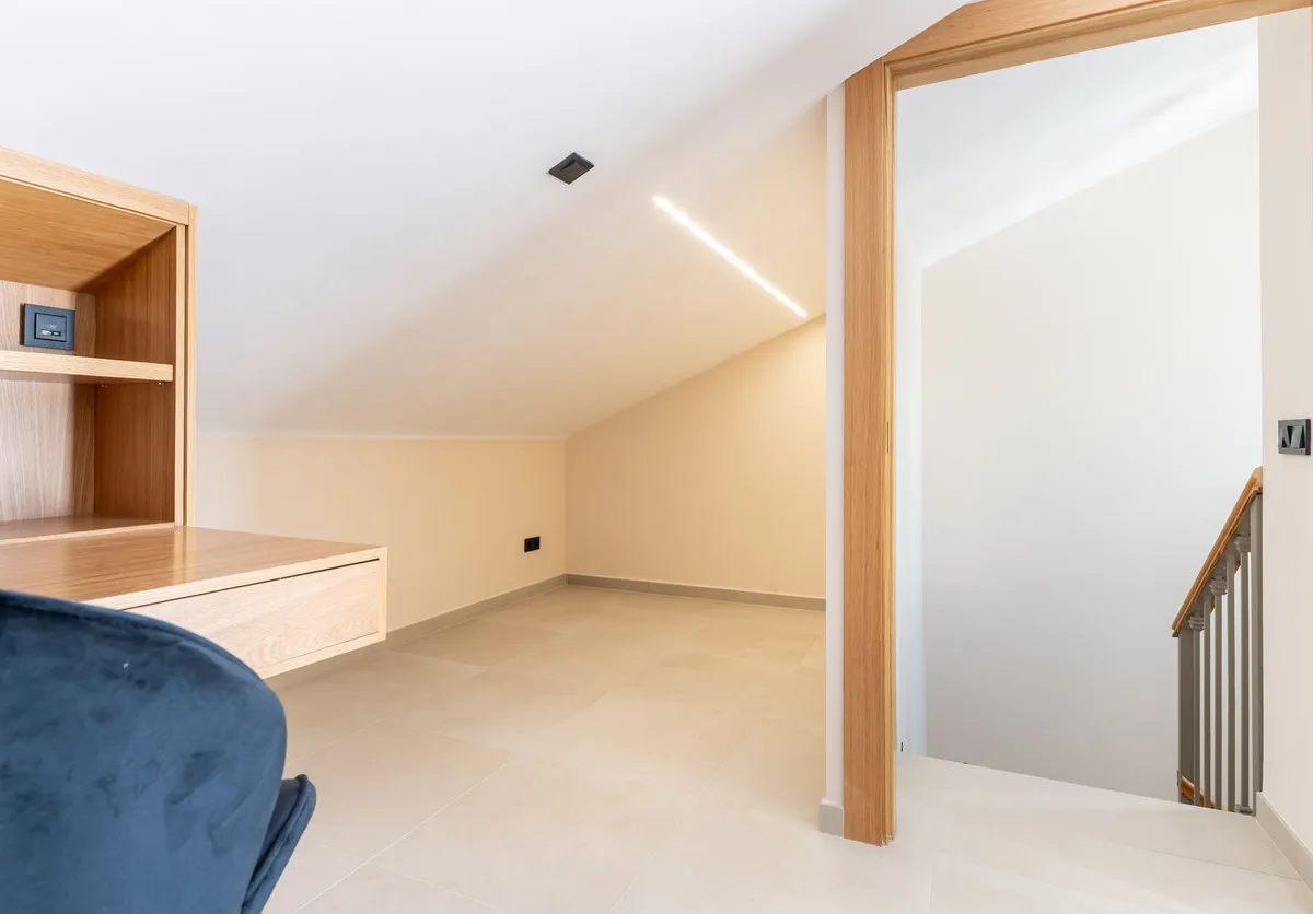 e2ac3ac5-aab0-4f5a-844b-16ae8918279d