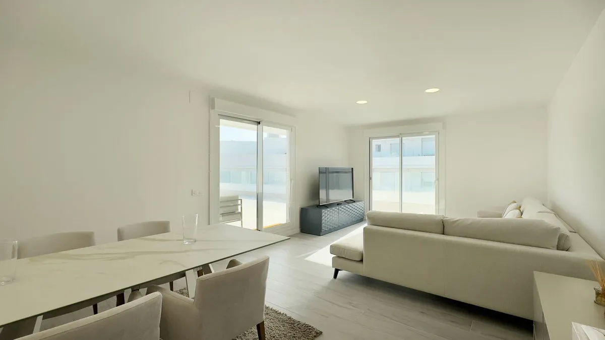 07932196-b6ad-428b-9c3f-642b85ac5ae0