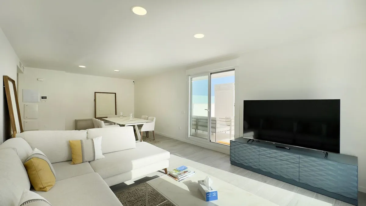 6c153060-8351-4cfa-b5a9-ae95480840f5