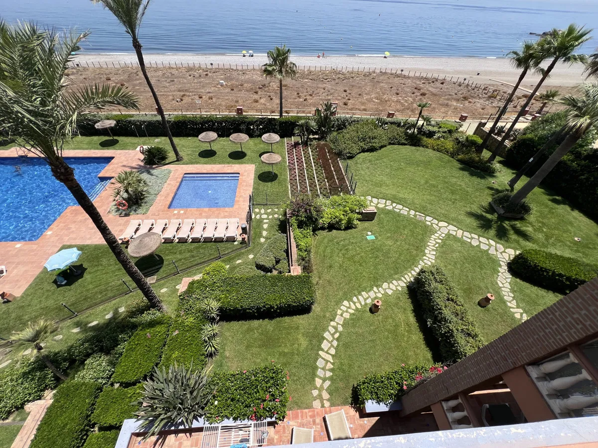 a6c29a56-c719-4f64-85fa-a2df2f9dcb88