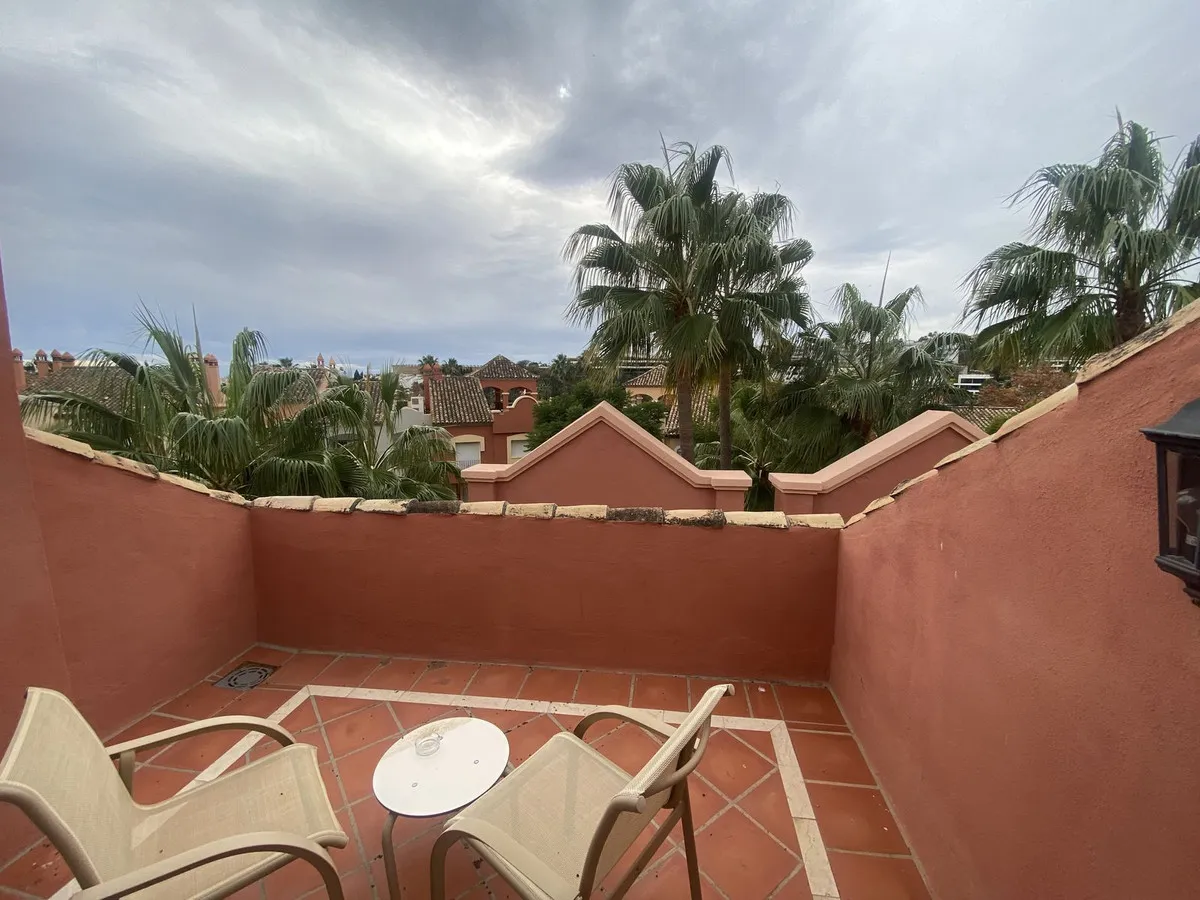 48a55b04-cbd8-4c41-85c8-5035493b2f17