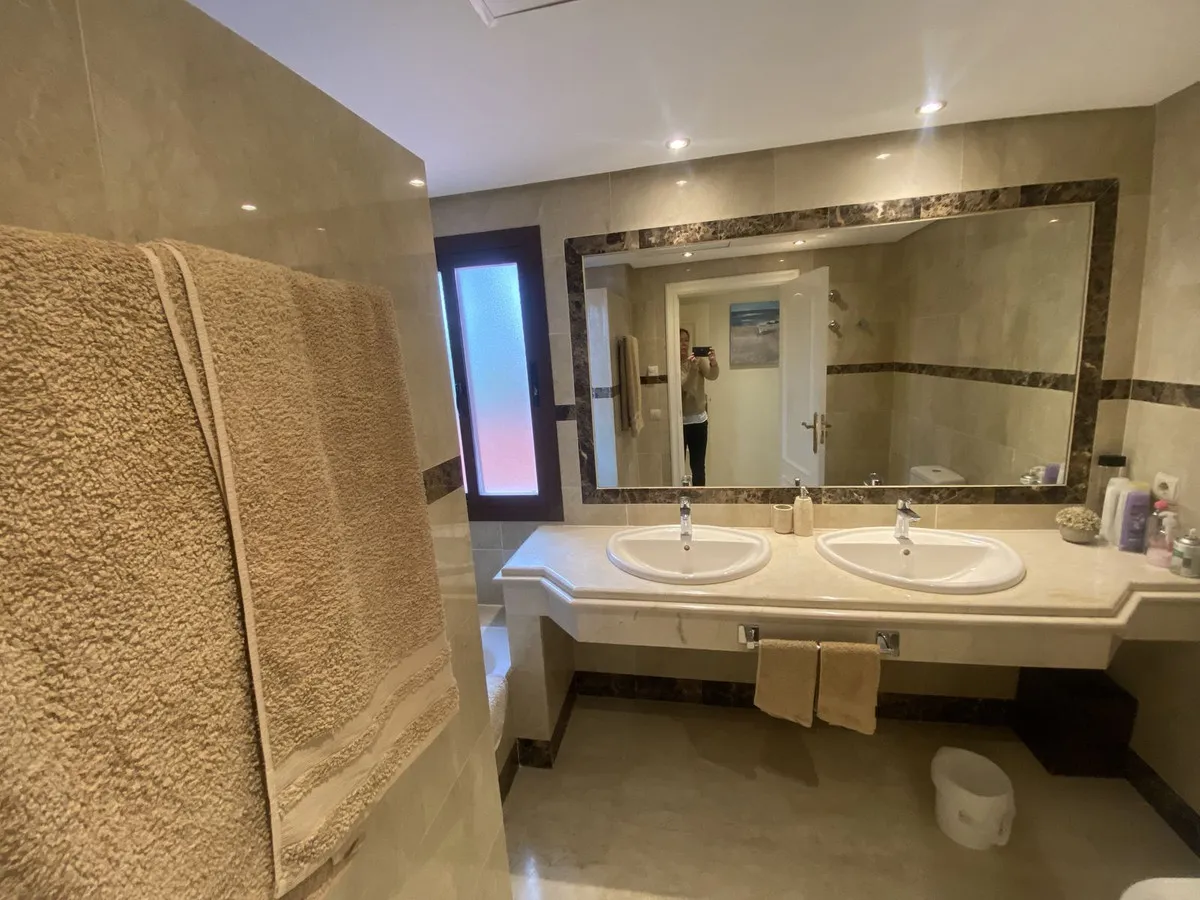 dac10d17-b1a7-4d8e-a6e0-fbfe215c5edf