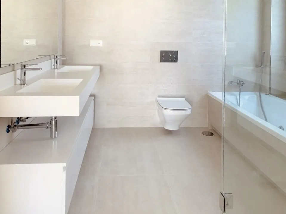 3dd542aa-6564-44f7-a6ba-5555d0735a2a