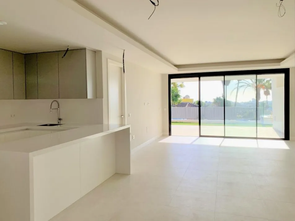 cad9006a-f70d-440d-90f8-4bcfc53a1a2b