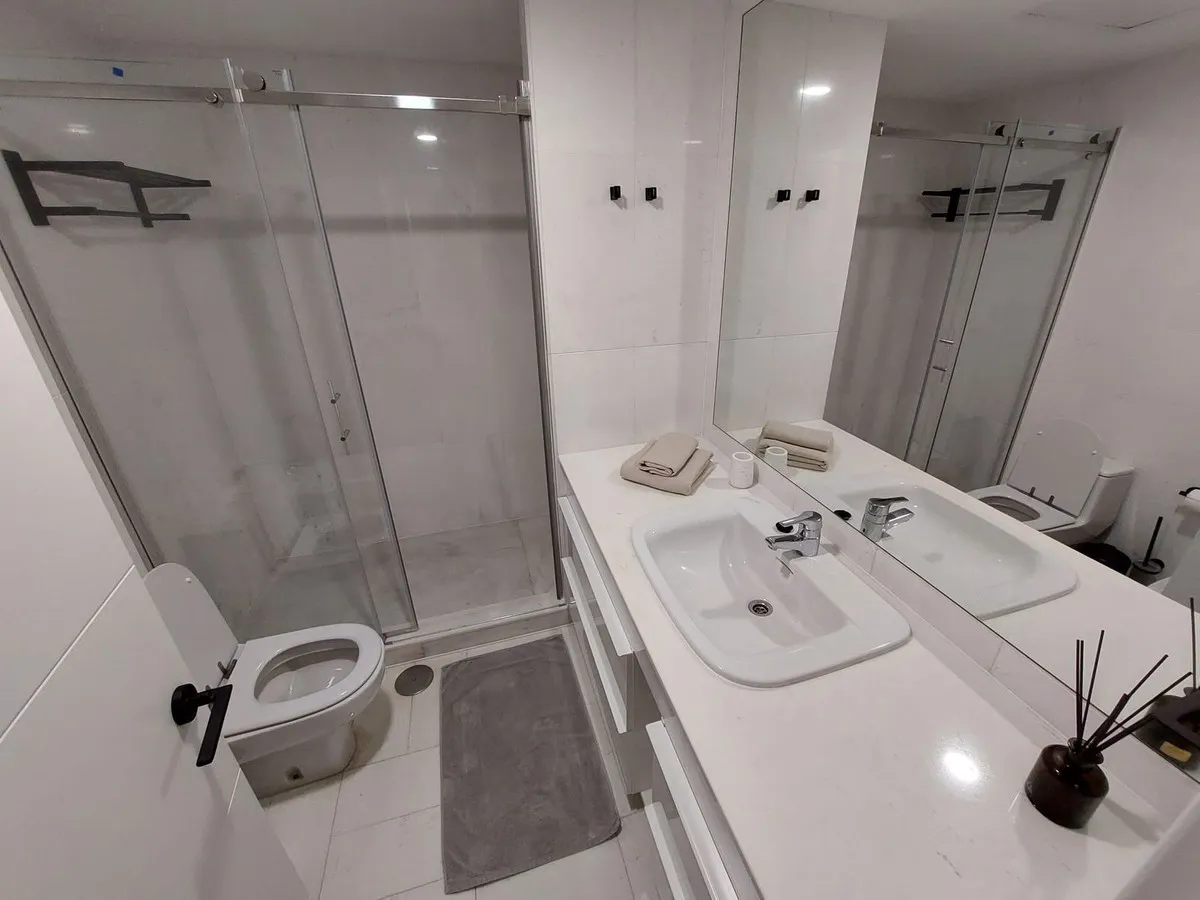 f449d9c3-c5d2-4e2d-a024-9d493c3bdd59