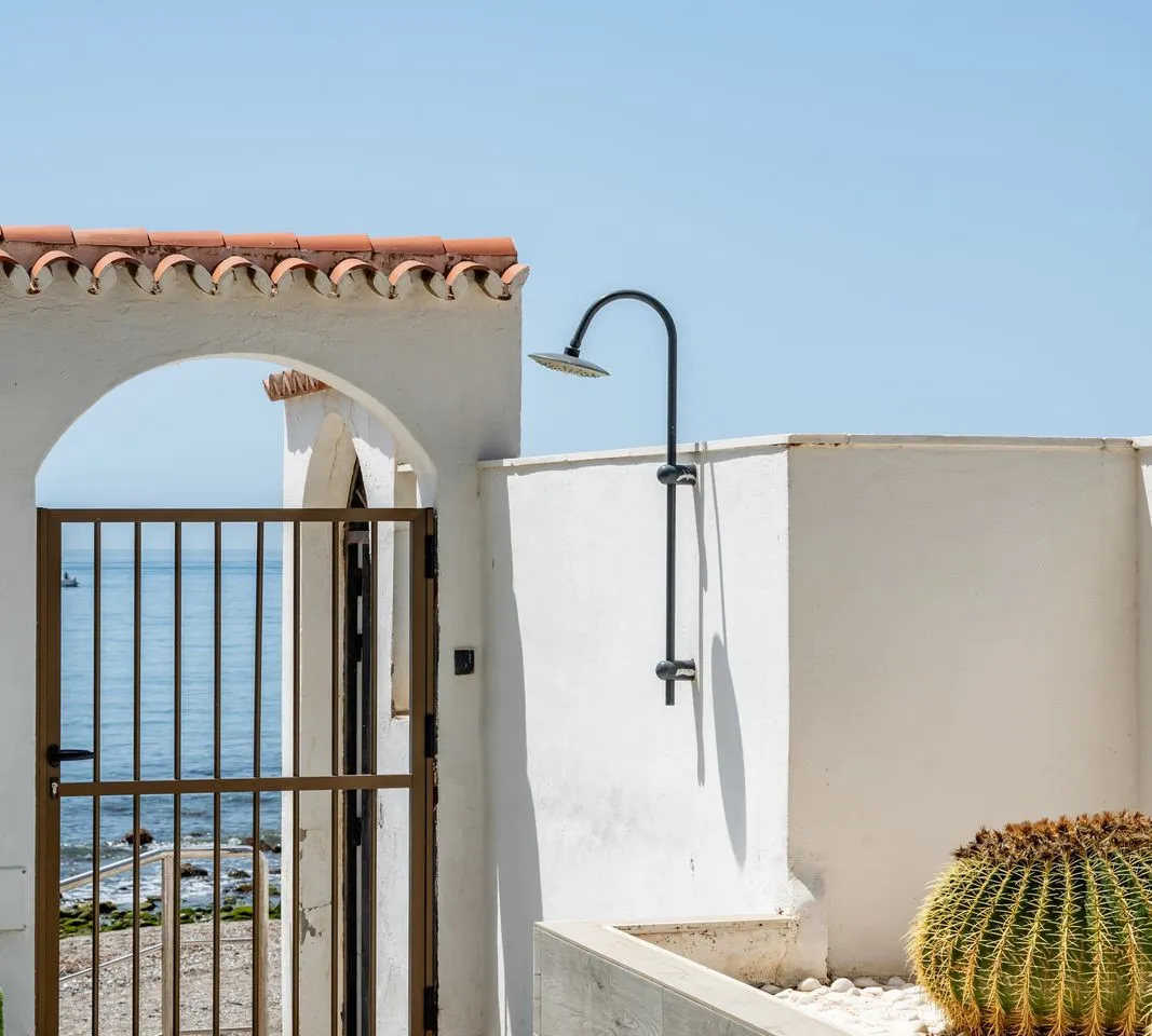 09b9b1d3-e9bc-4ab9-bc2a-5aa1af1e165a