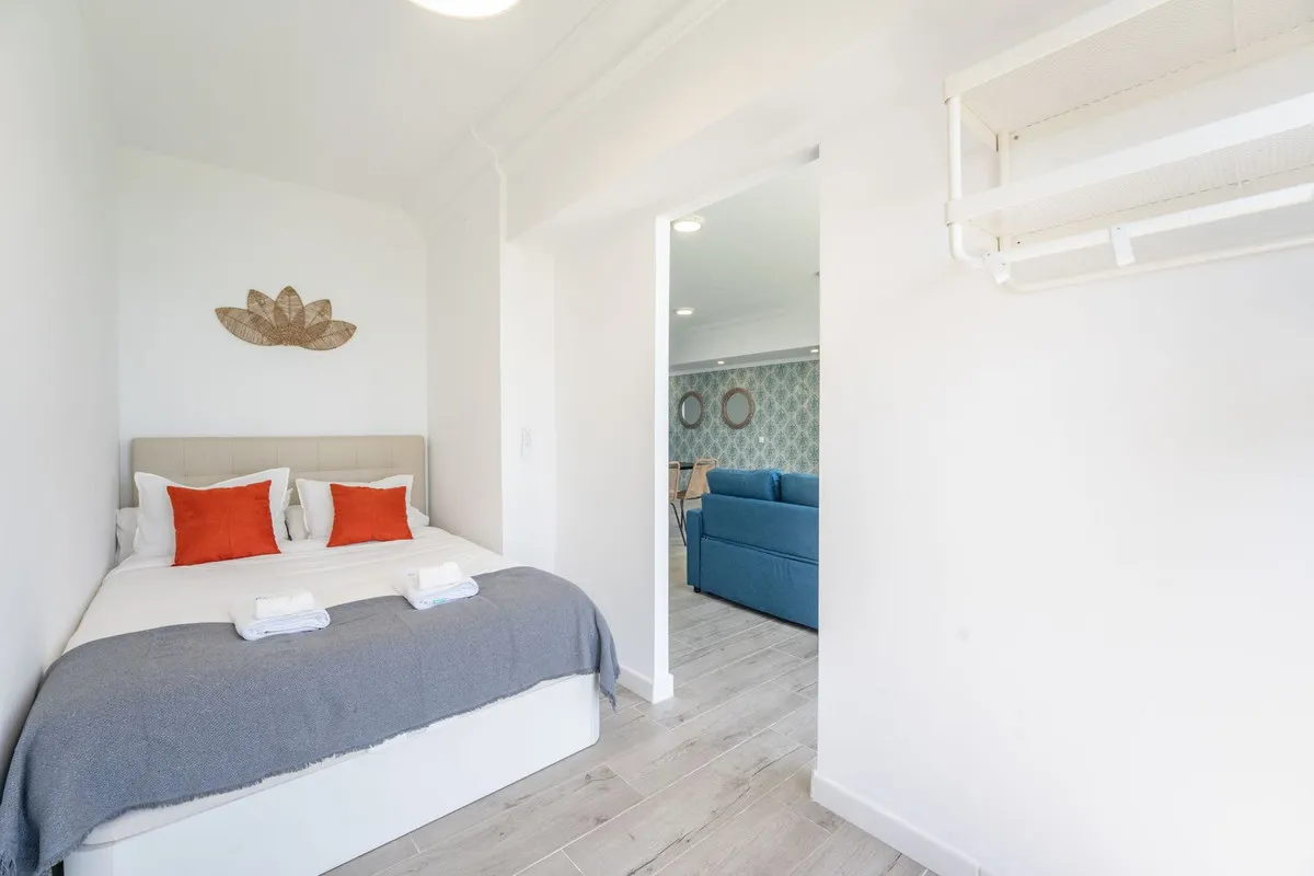 2162537b-5714-448a-be77-84582f45536b