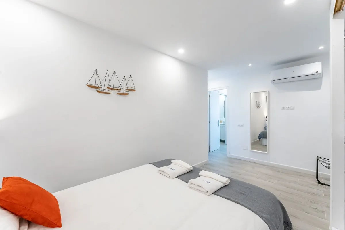 22ba4649-da90-44ce-82c2-e3b6dee35387