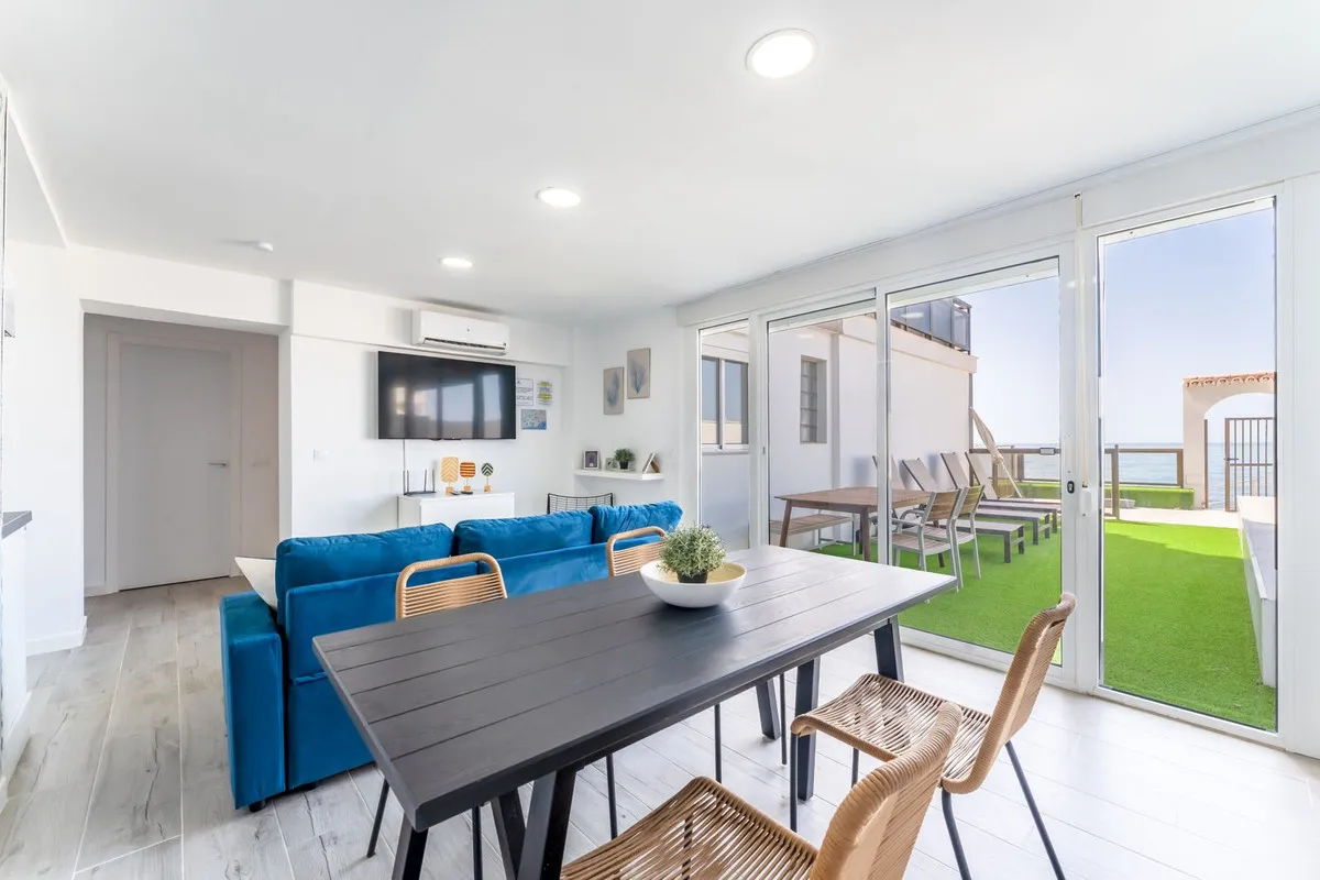 4c1eb3a7-202c-4f63-8e22-6c30dd029af3