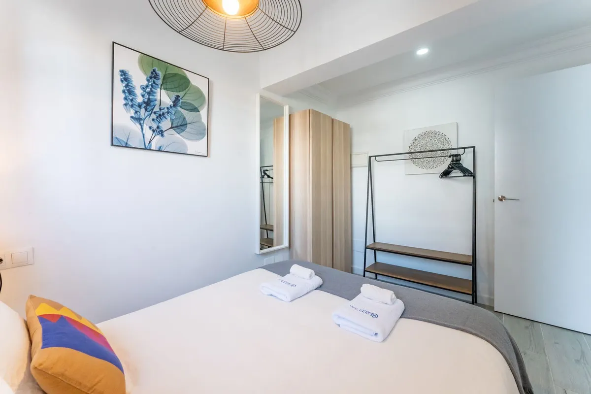 8b9293bd-184e-49d8-a7f9-88bbbfe174b2