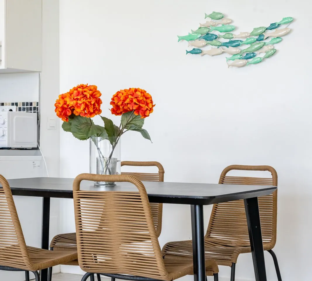 c3fee545-02e3-4908-a8b0-699896545f6c