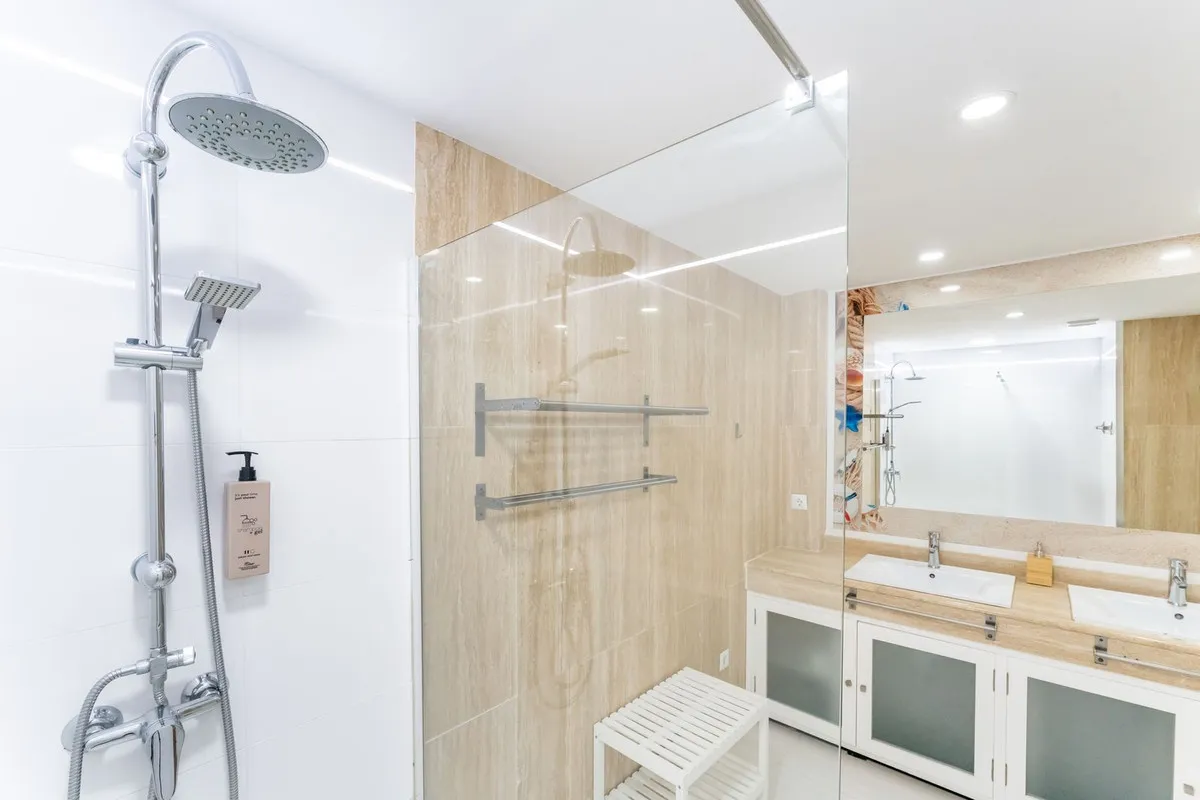 d49f39fd-87f9-483b-9088-cb98fc1ac4d0