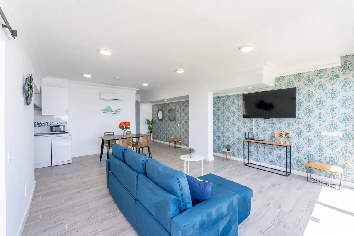 fd1d8bff-10df-4f32-b35c-fc69835564ca