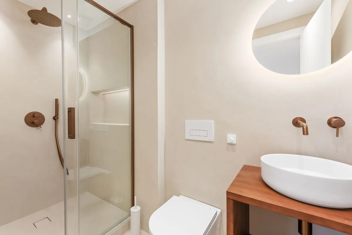 40cb2089-5fbe-4e72-965b-e5c5cfa3cb79