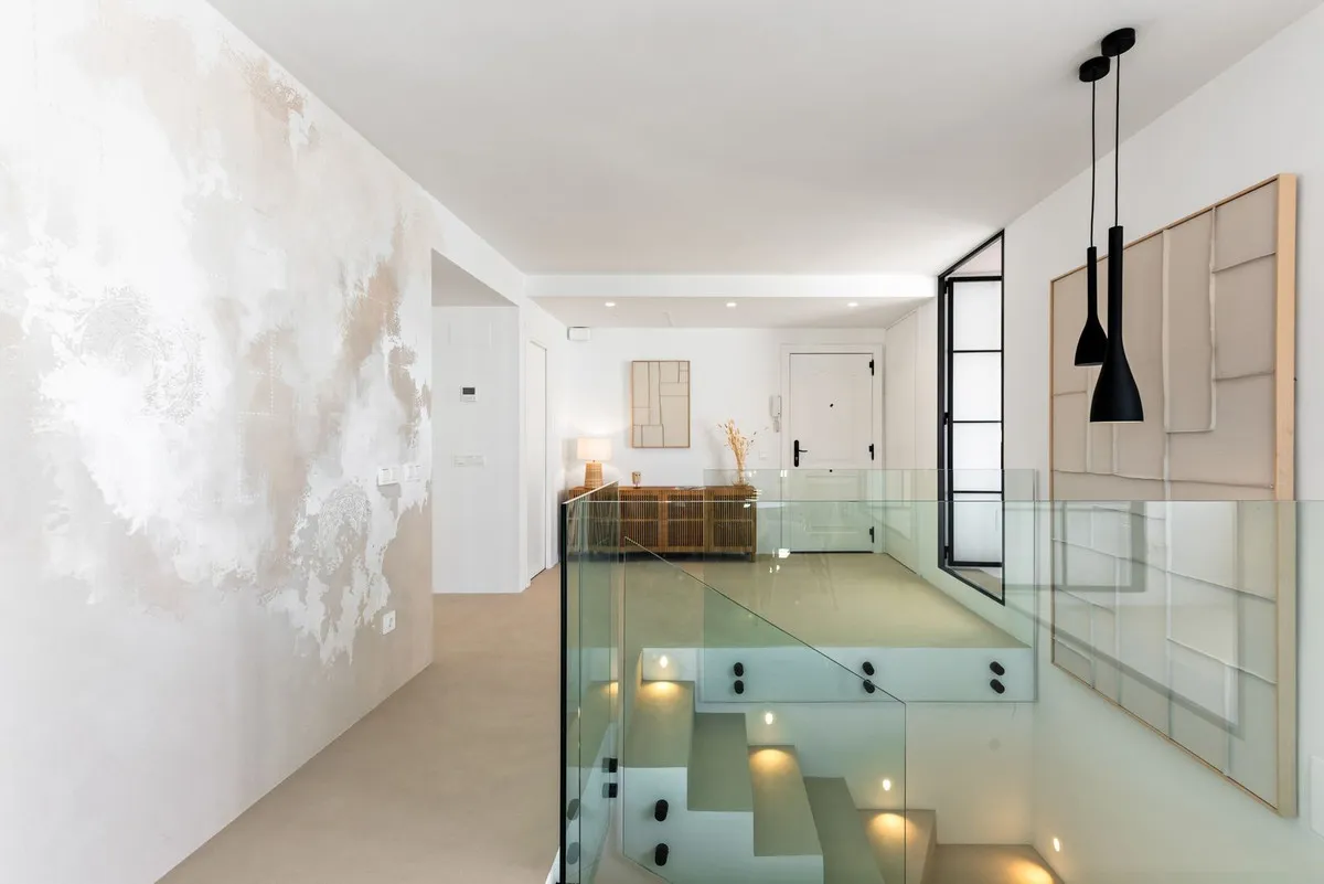 a8a00f72-881c-4395-812d-c65c169db4bd