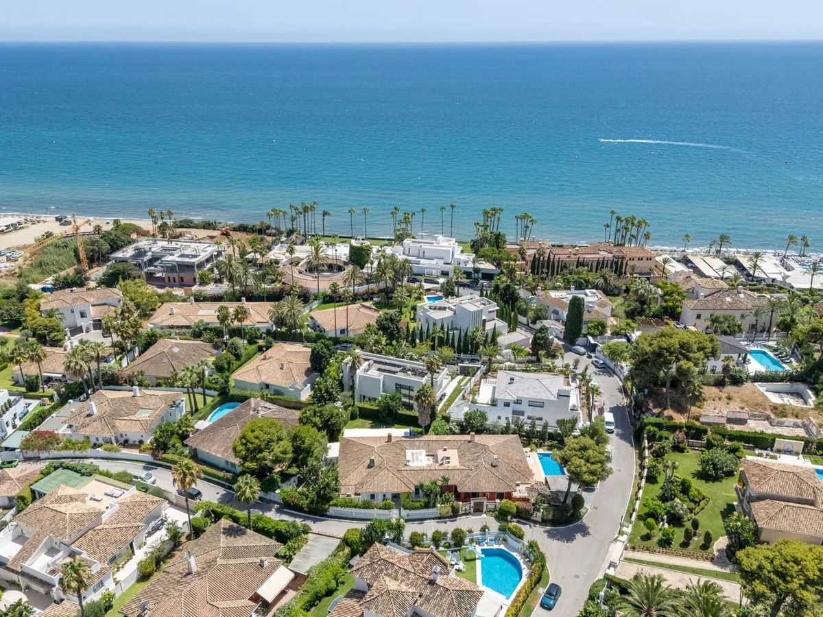 a3aed99b-1067-44a3-8c6b-d8be9763654f